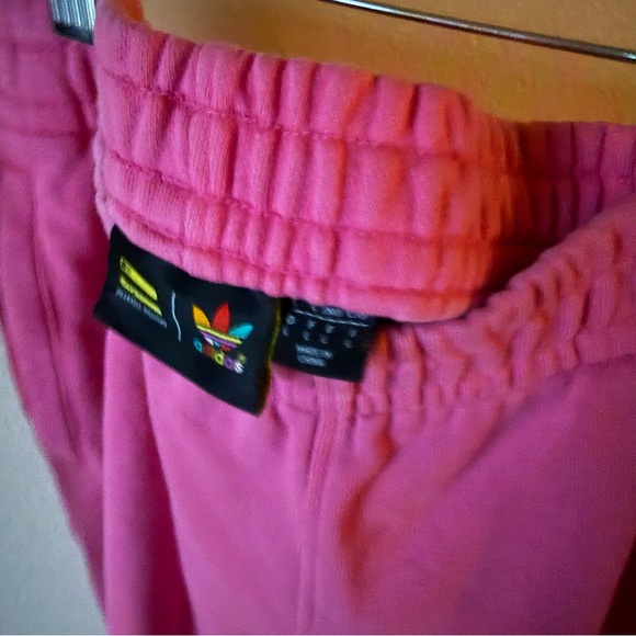 Adidas Pharrell Williams Vibrant Pink Sweatpants - Picture 4 of 4